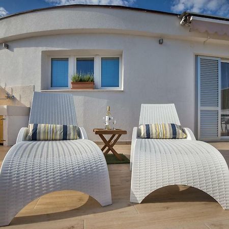 Sunny Rooftop Split Exterior foto