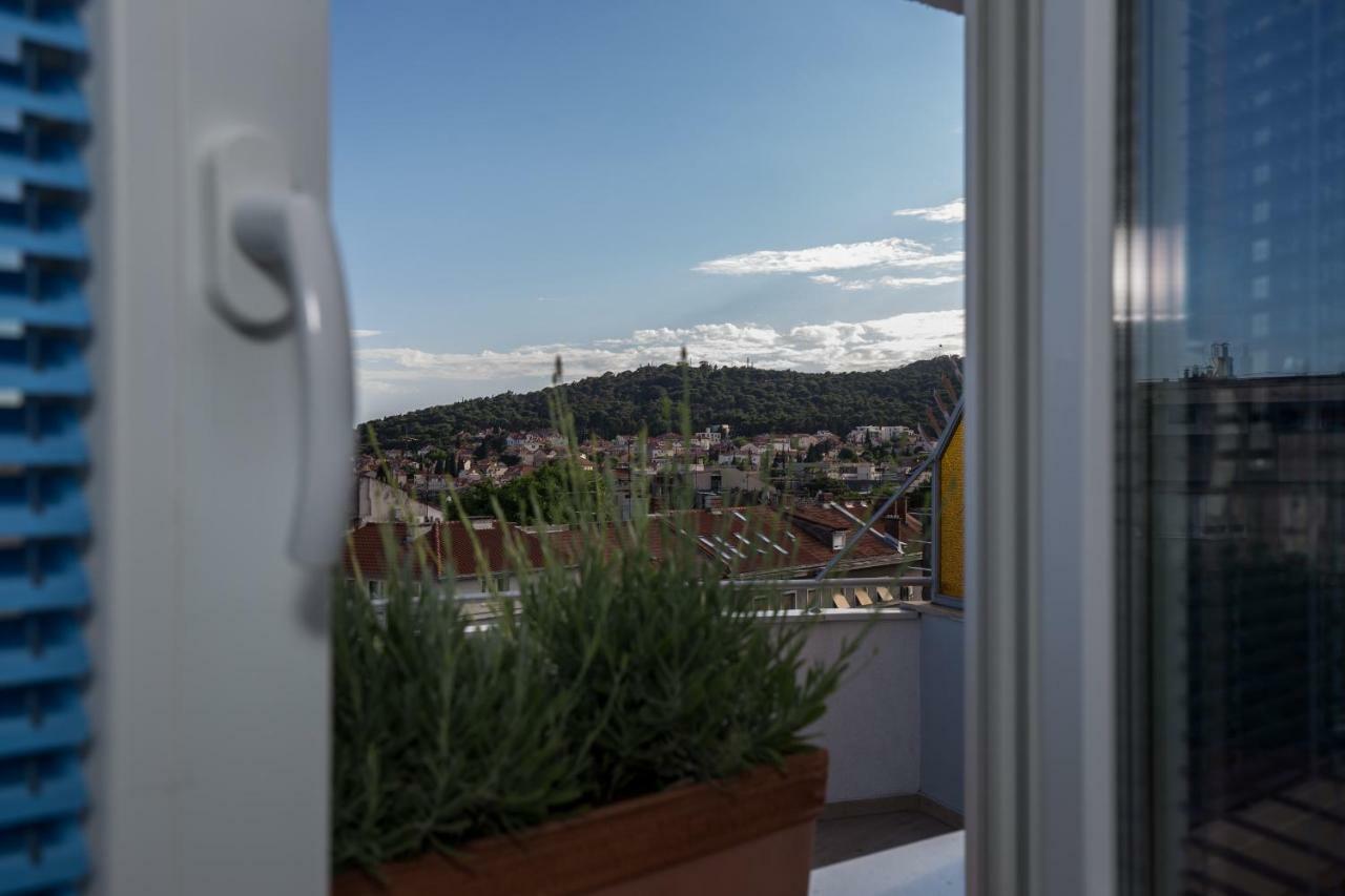 Sunny Rooftop Split Exterior foto
